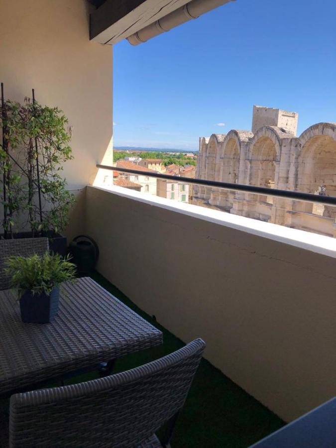 Studio Climatise Avec Balcon Face Aux Arenes D'อาร์ลส์ ภายนอก รูปภาพ